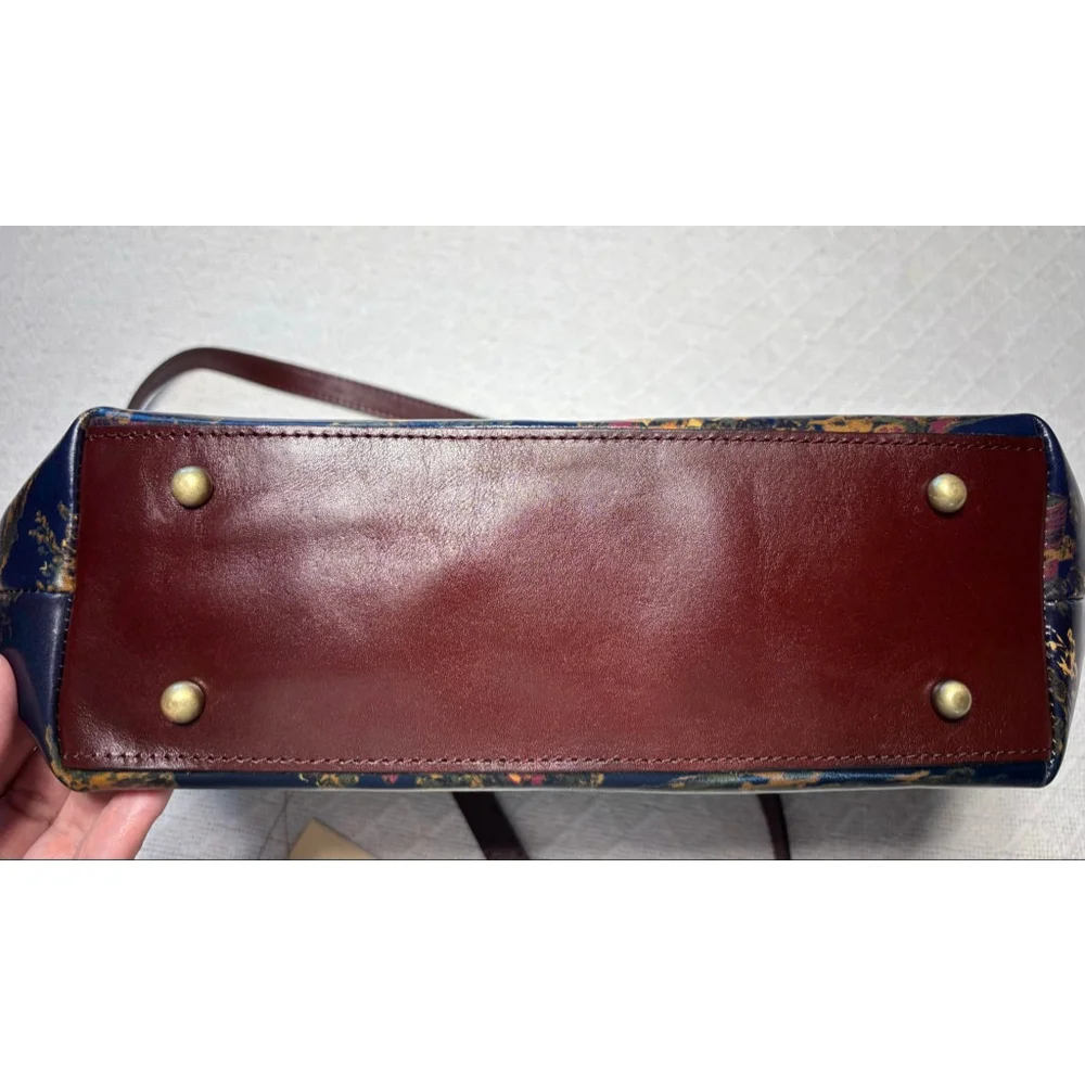 Patricia Nash Navy Tote with Brown Leather Handles and Scenic Gold & Pink Print - Picture 8 of 15